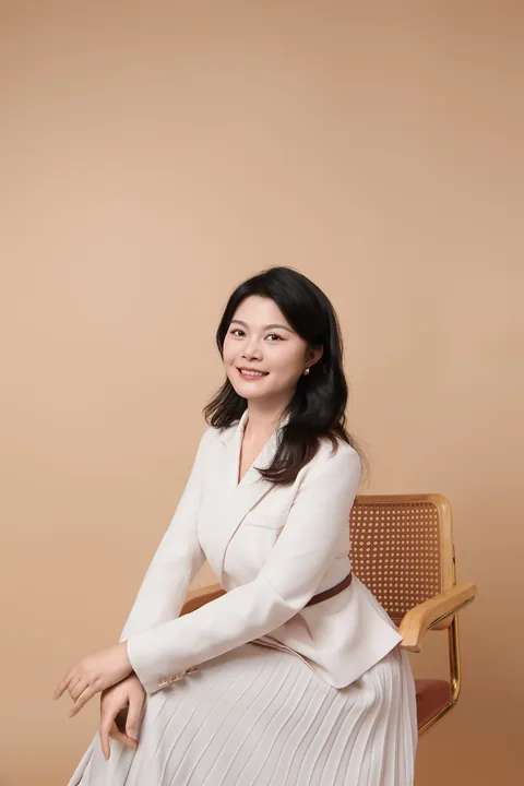 咨询师郑玥